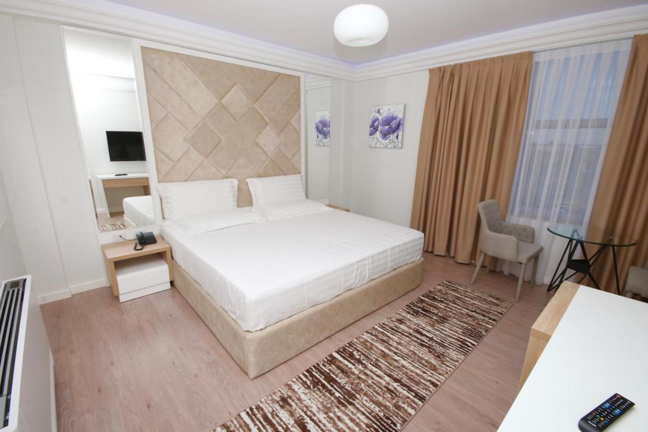 Eljos Hotel Fushe-Kruje Екстериор снимка