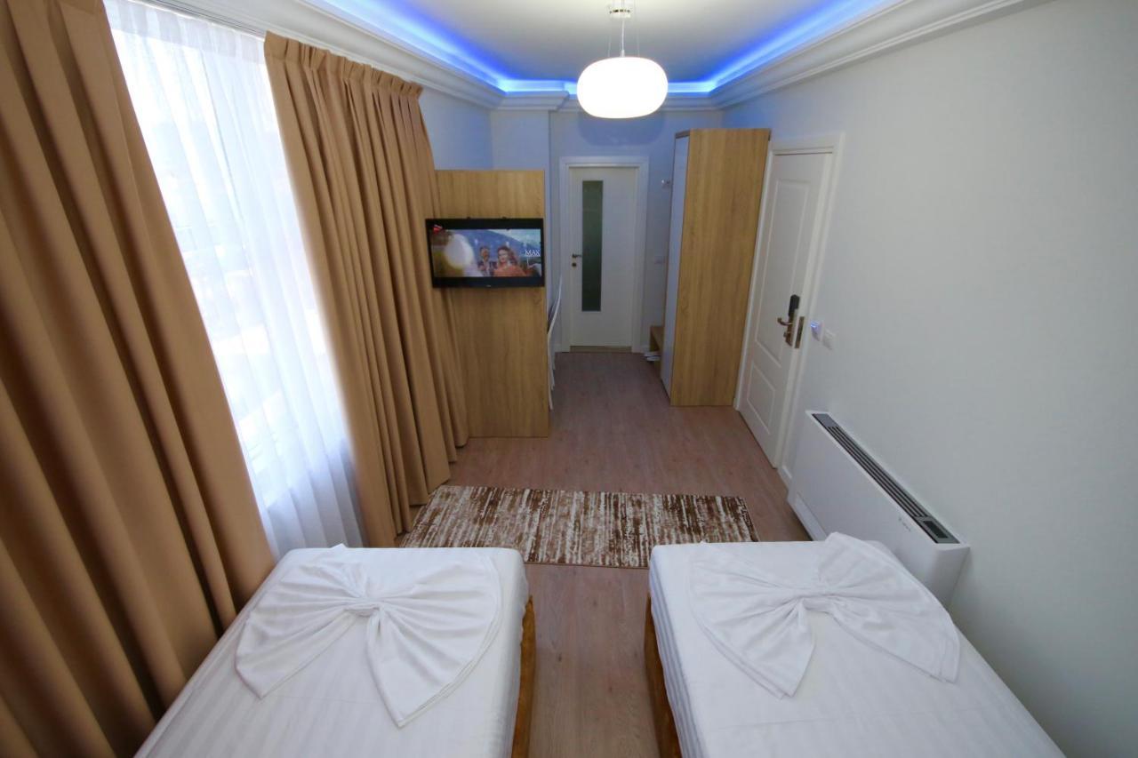 Eljos Hotel Fushe-Kruje Екстериор снимка
