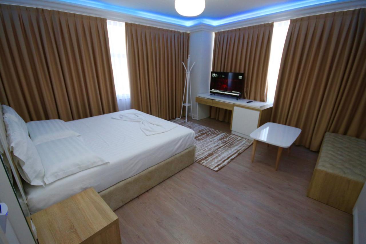 Eljos Hotel Fushe-Kruje Екстериор снимка