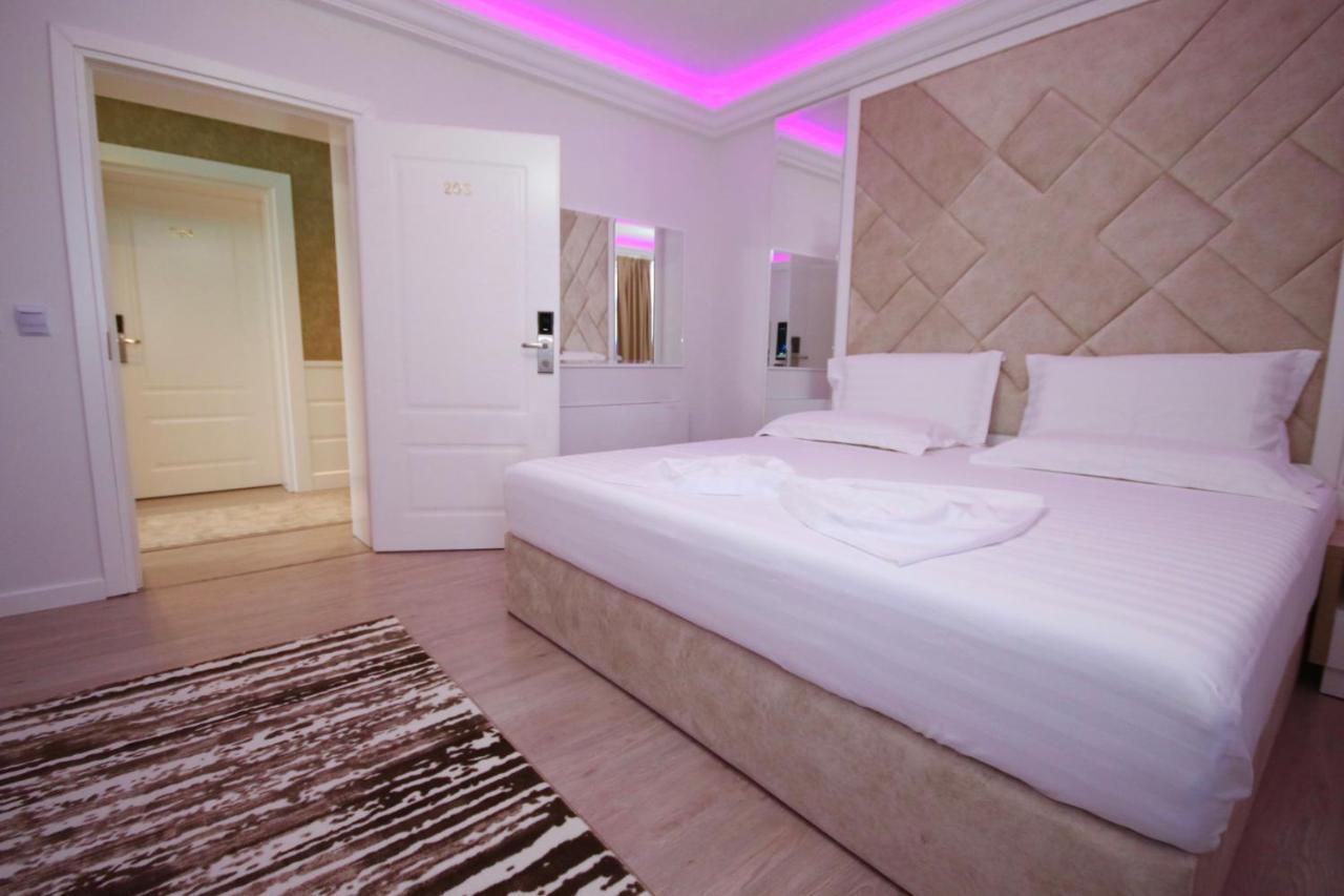 Eljos Hotel Fushe-Kruje Екстериор снимка